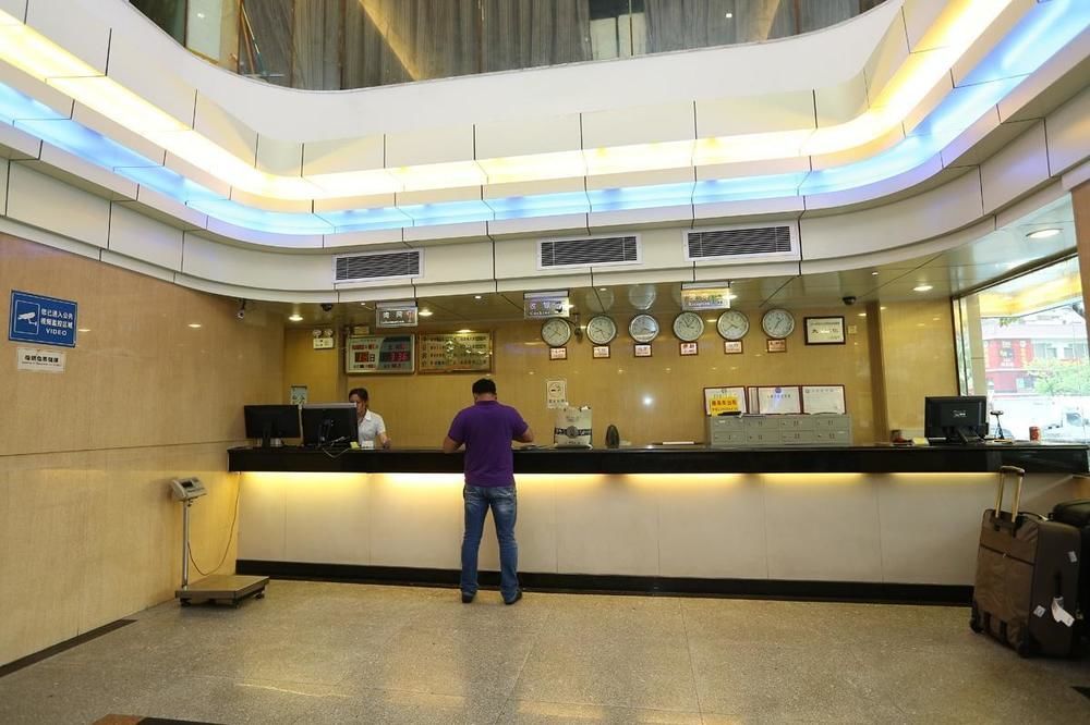 Yile Hotel Гуанчжоу Экстерьер фото