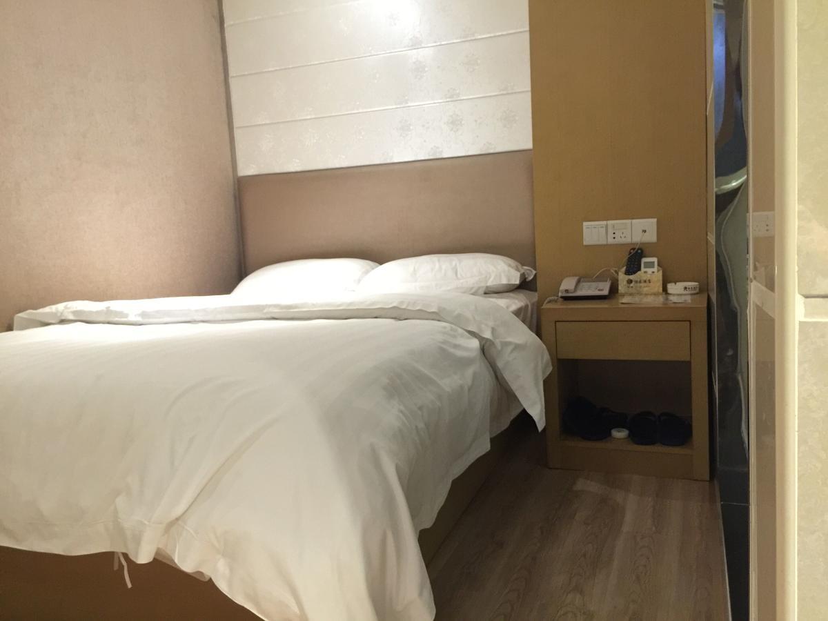 Yile Hotel Гуанчжоу Экстерьер фото